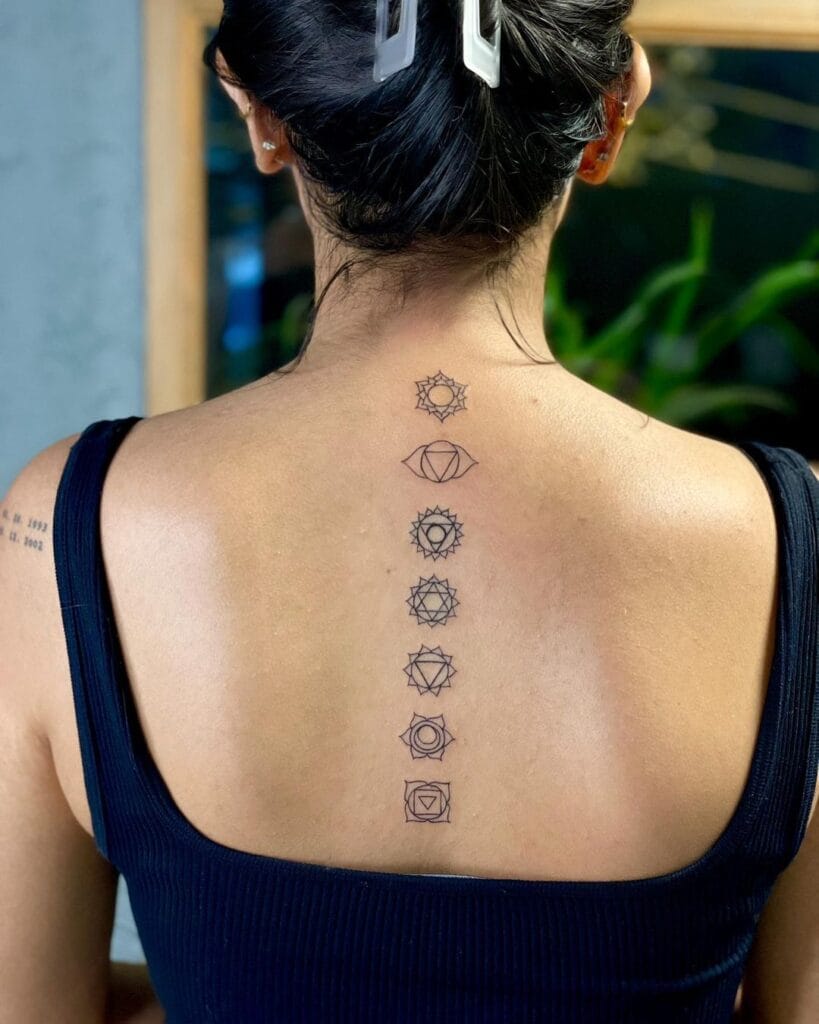 25 Stunning Spine Tattoos For Women That Tell A Story