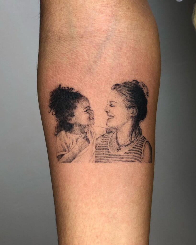 Captured Love mother and daughter tattoo ideas tattoo
