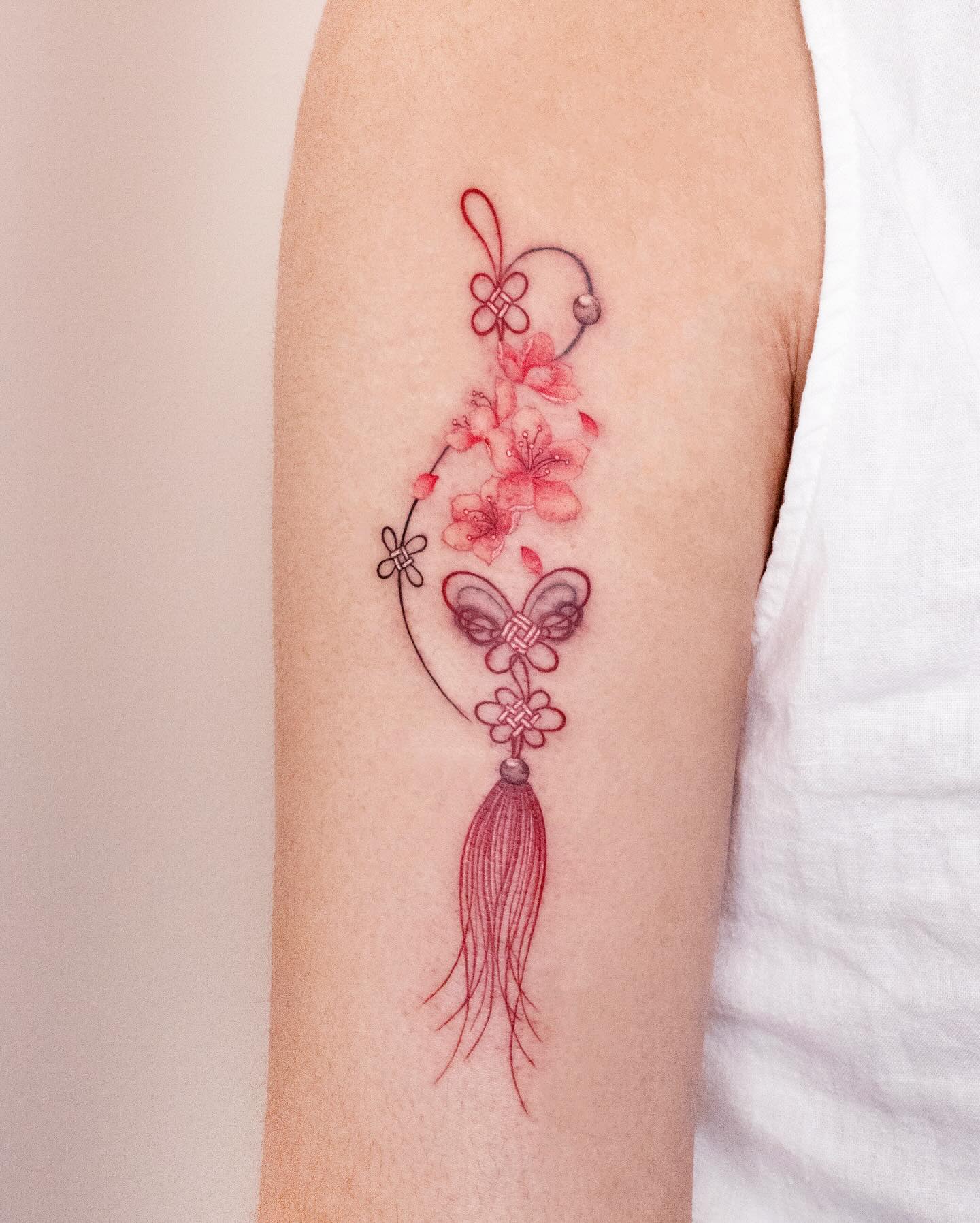Praying Virgin Mary And Rose Tattoo