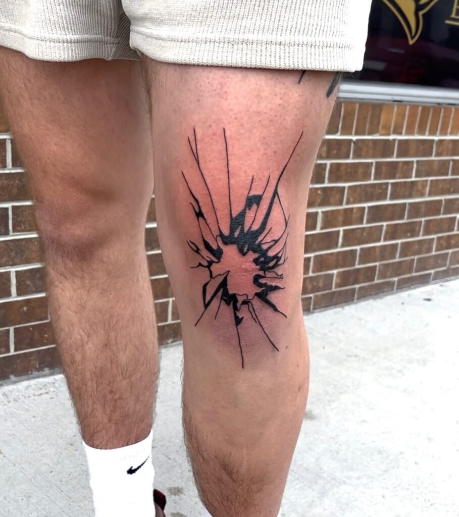 Barbed Wire Heart Knee Frame Tattoo