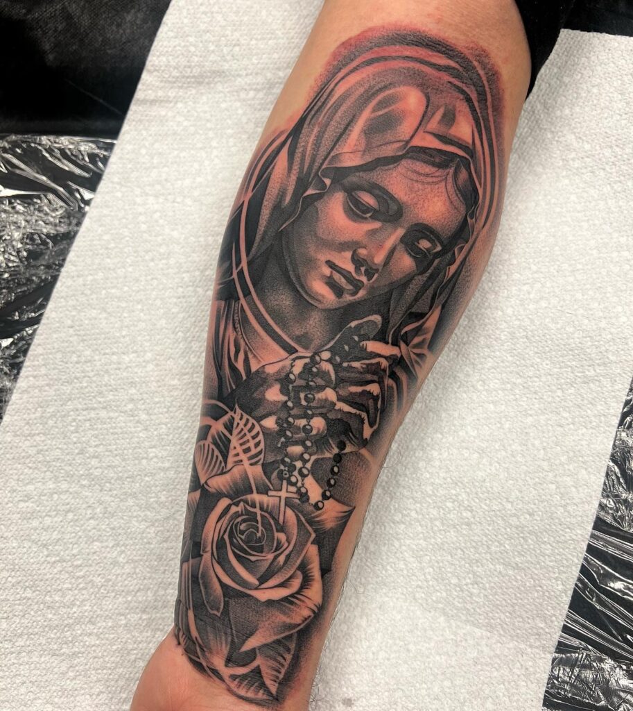 Head Tattoo of Praying Virgin Mary virgin mary tattoos tattoo