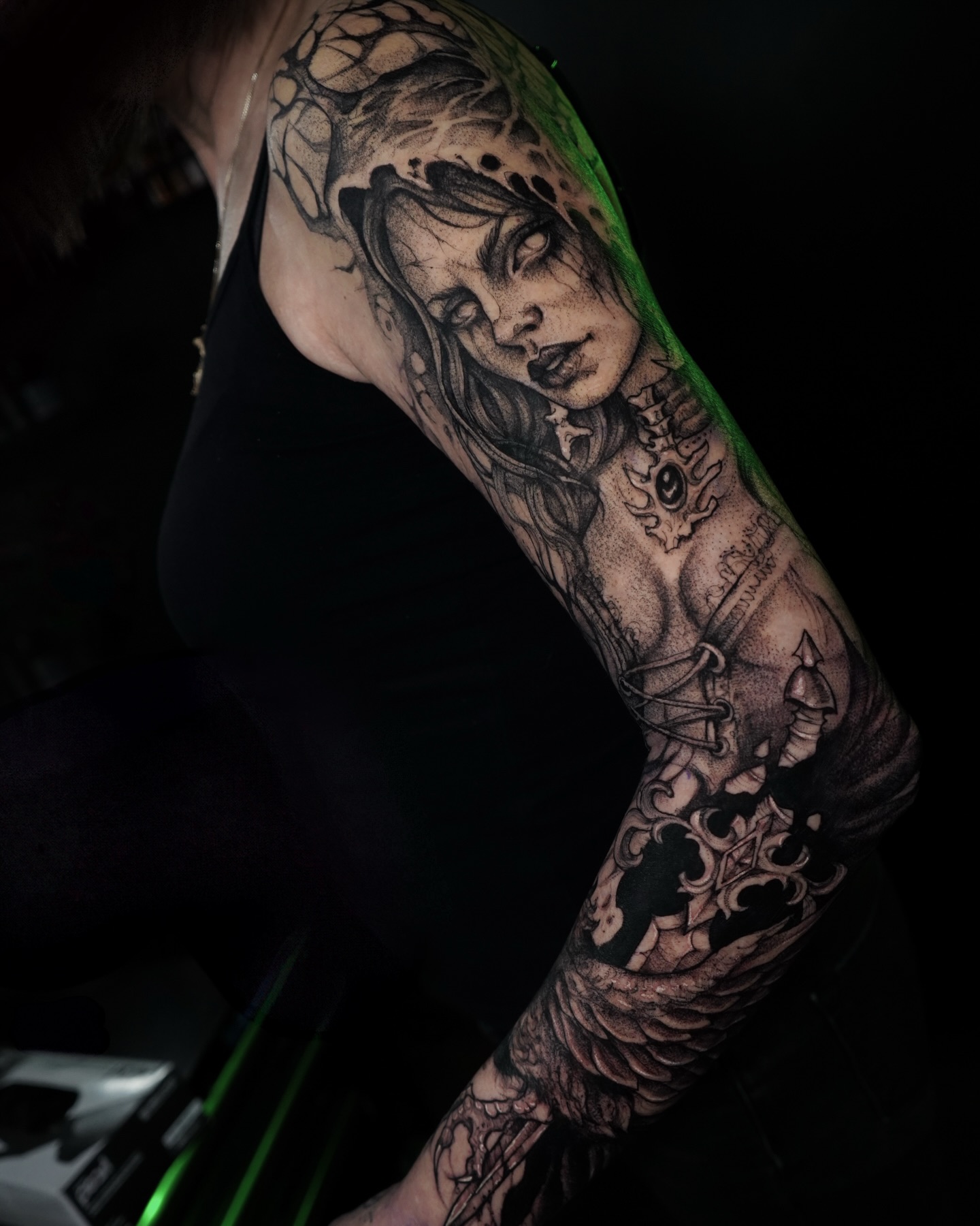 Dark Ornamental Leg Tattoo