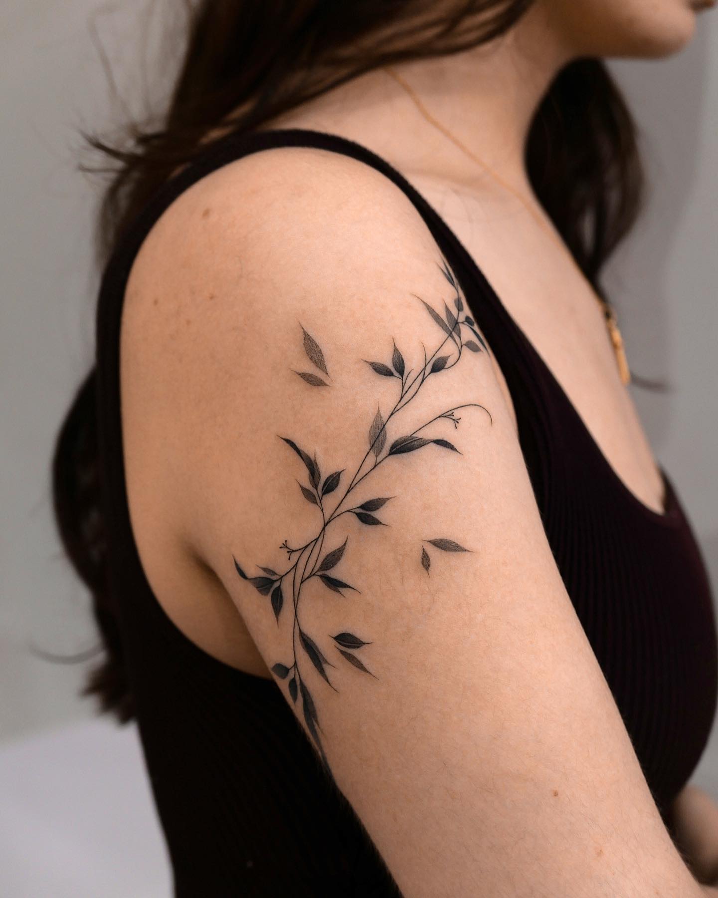 Floral Vine Tattoo with Daisies, Hydrangeas, and Forget-Me-Nots vine tattoos tattoo