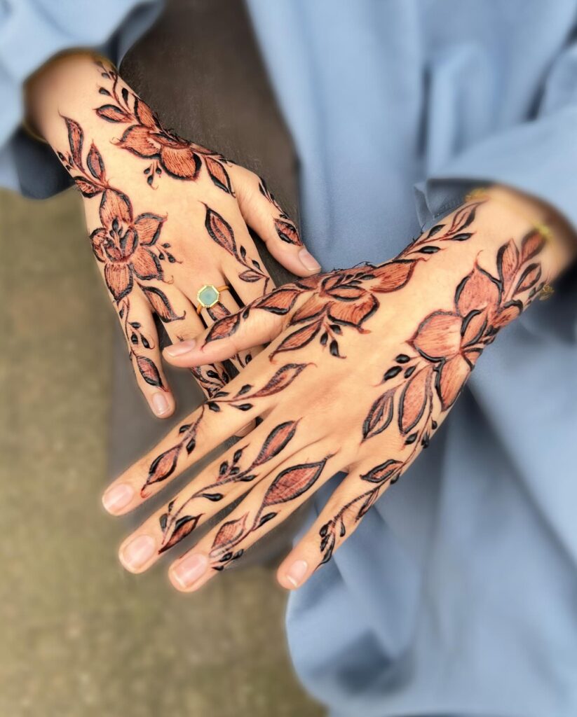 Crescent Moon Henna with Suspended Lotus henna tattoo