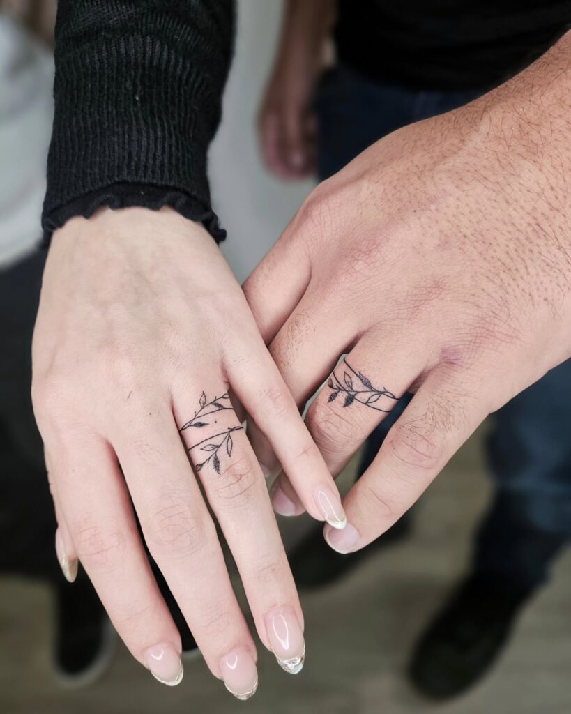 Simple Leaf Finger Tattoo