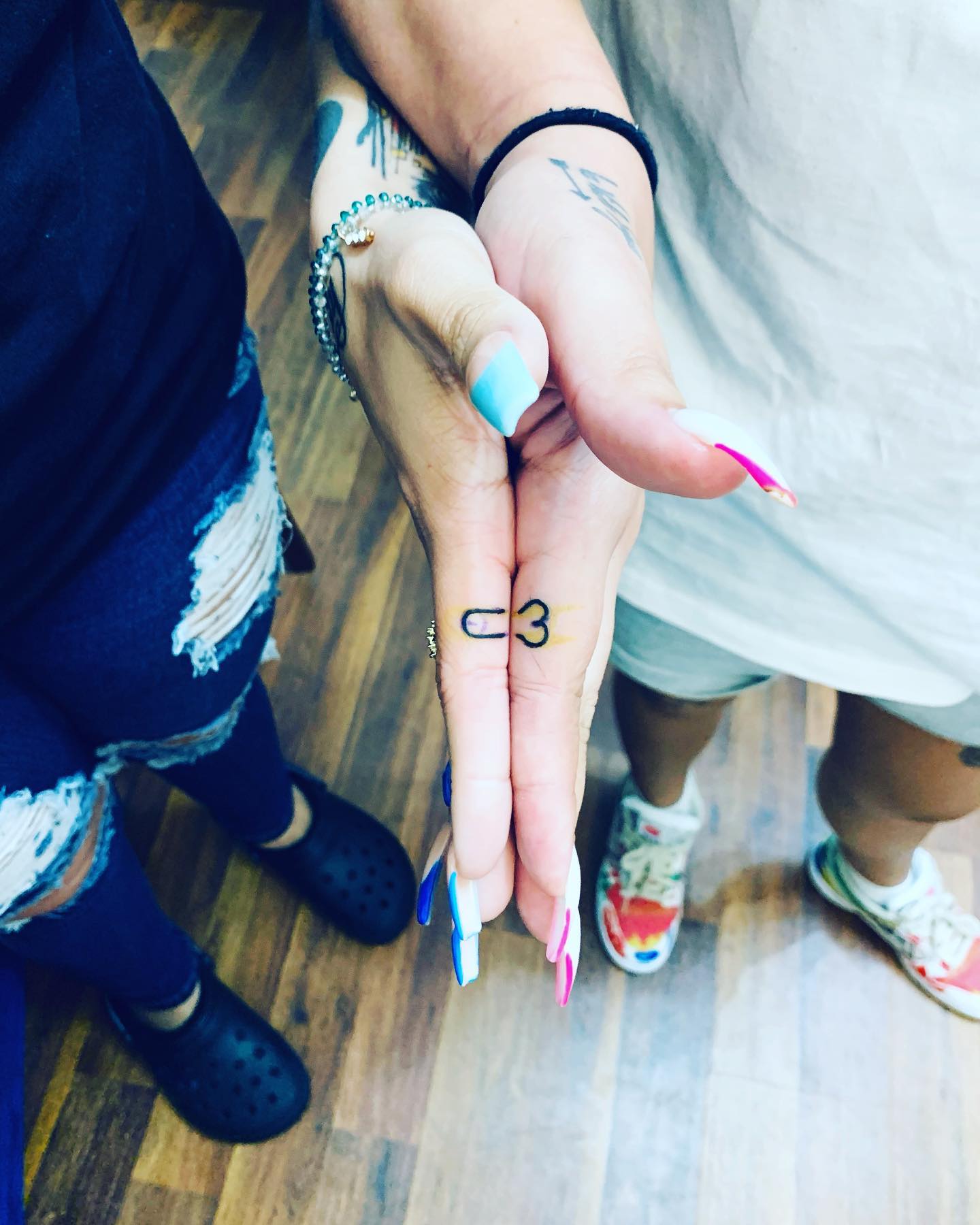 Matching Broken Heart Finger Tattoo matching tattoos for best friends tattoo