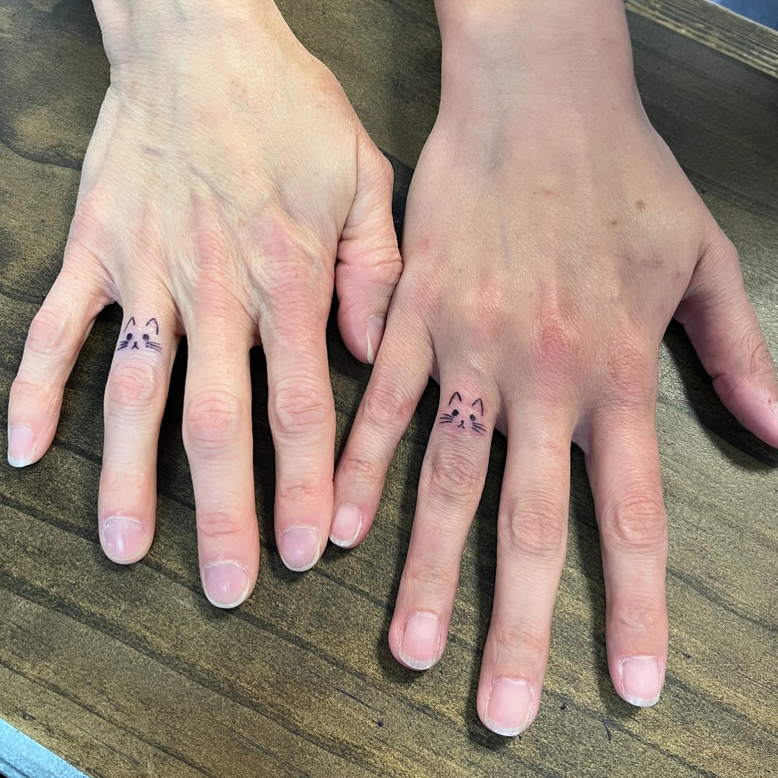 Matching Cat Face Bestie Tattoo bestie tattoo ideas tattoo