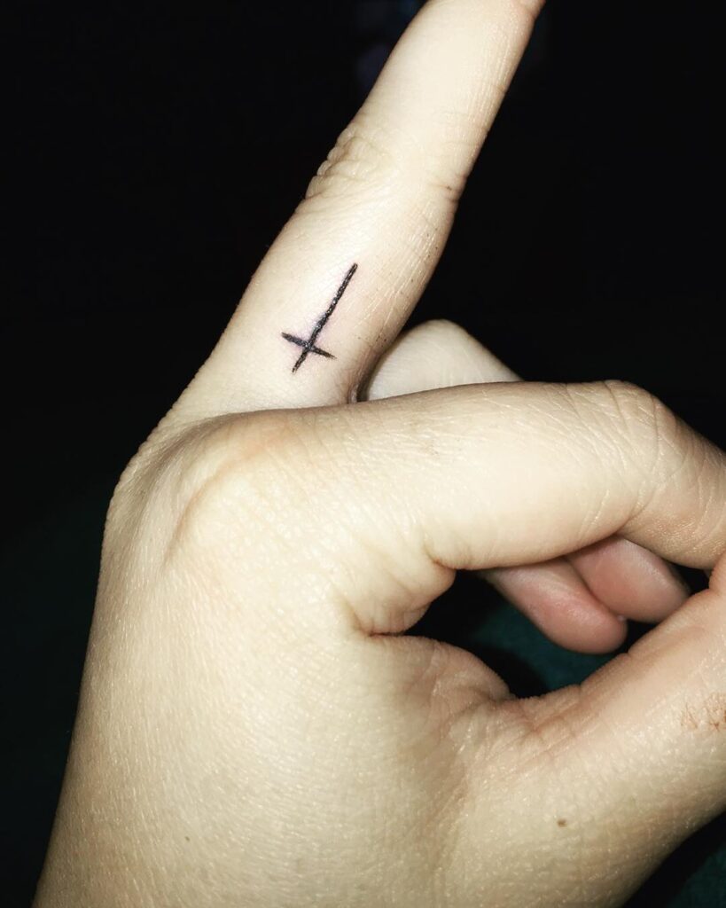 Elegant Floral Finger Tattoos