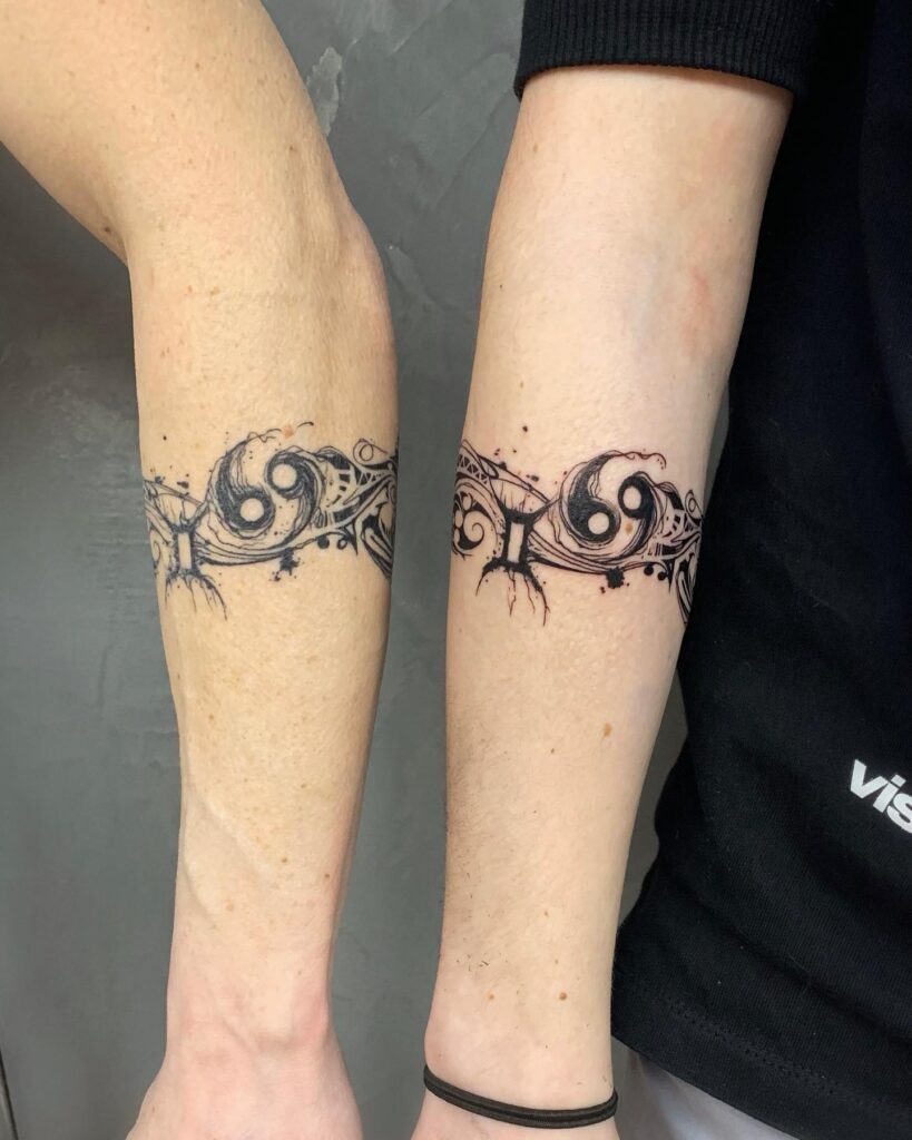 Mother-Son Yin-Yang Armband Tattoo mom and son tattoo ideas tattoo
