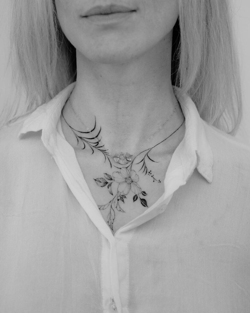 Delicate Trinity Knot Necklace Tattoo