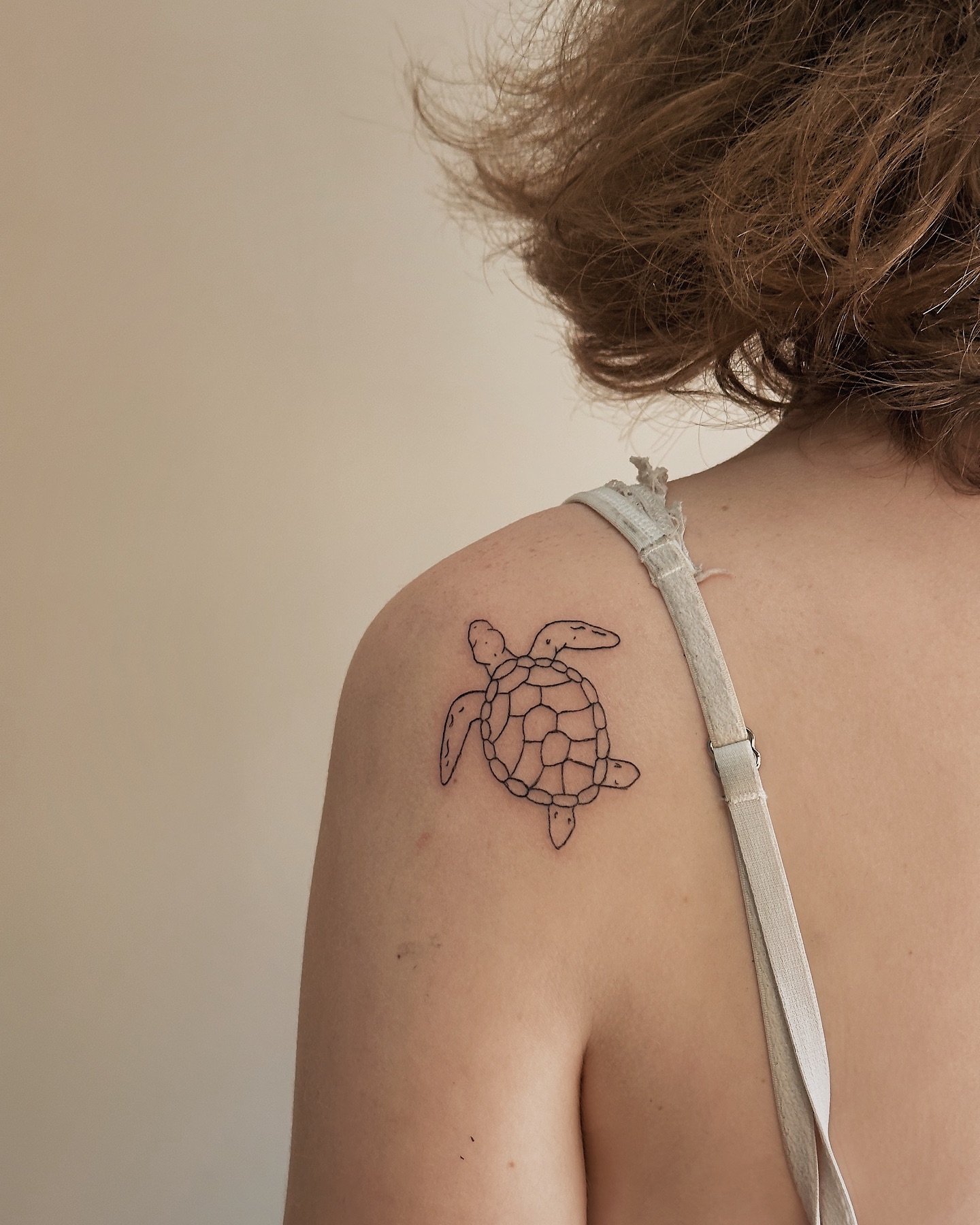 Simple Shoulder Turtle Tattoo small turtle tattoo ideas tattoo