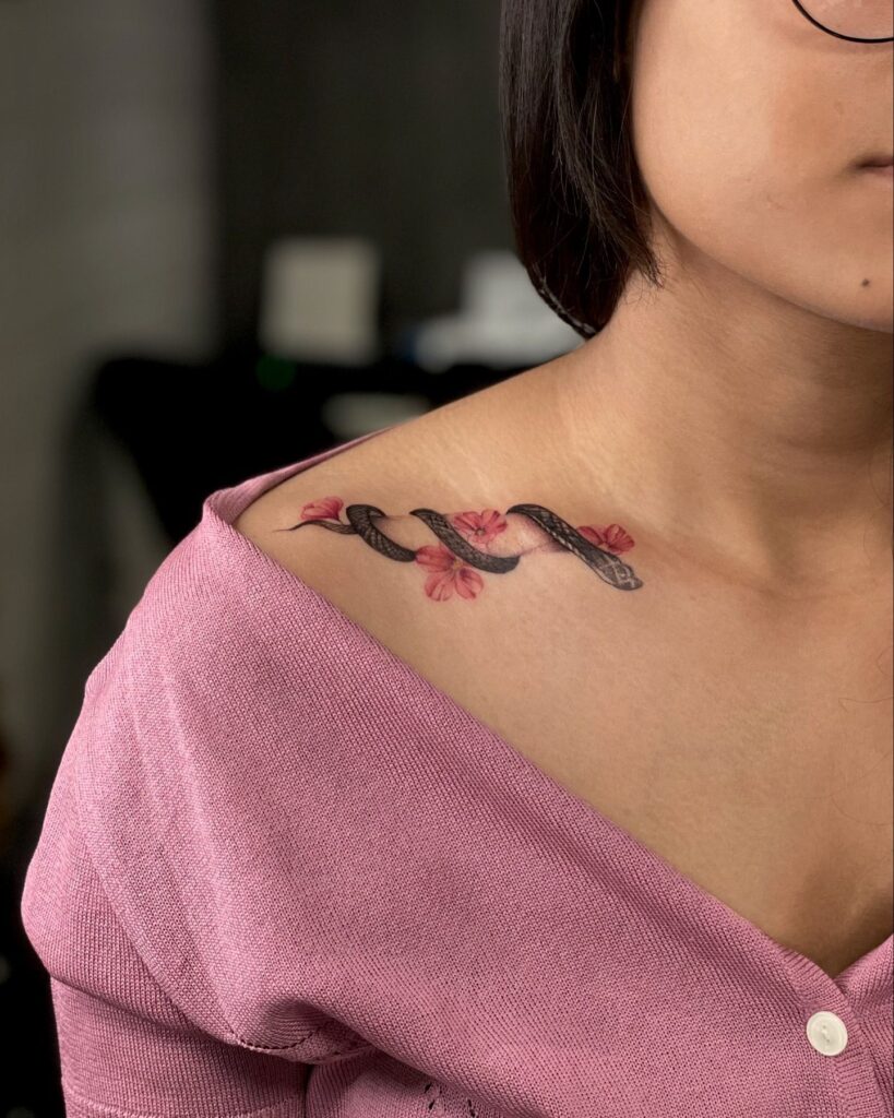 La Vita Bella Collarbone Tattoo