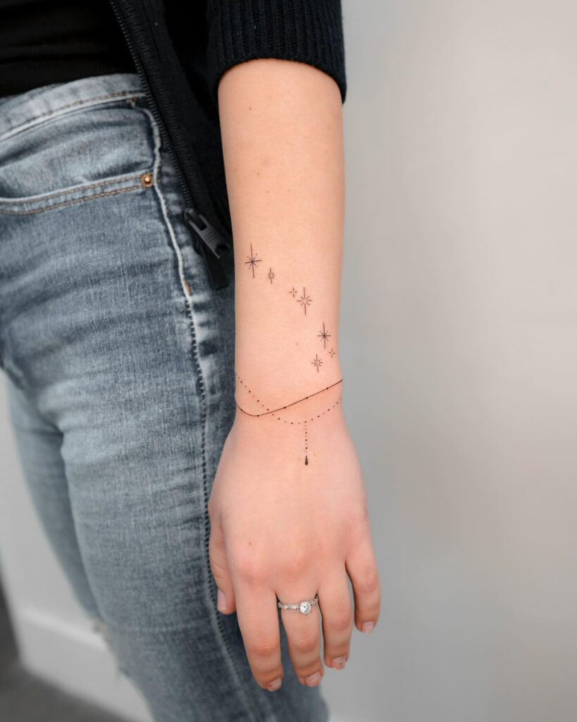 Minimal Heart Drop Bracelet Tattoo