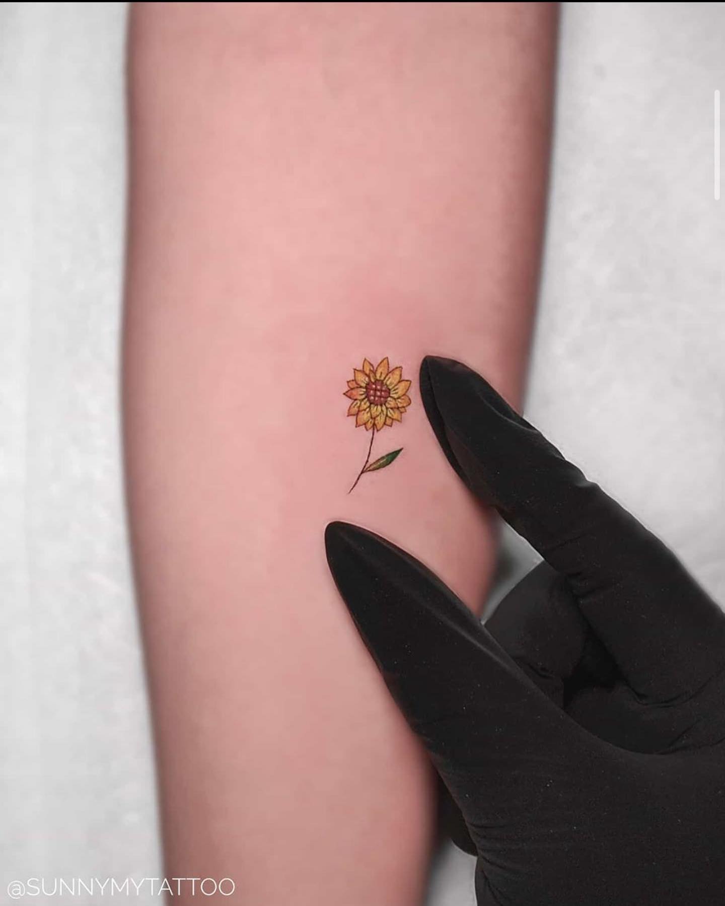 Tiny Color Sunflower Tattoo small sunflower tattoos ideas tattoo