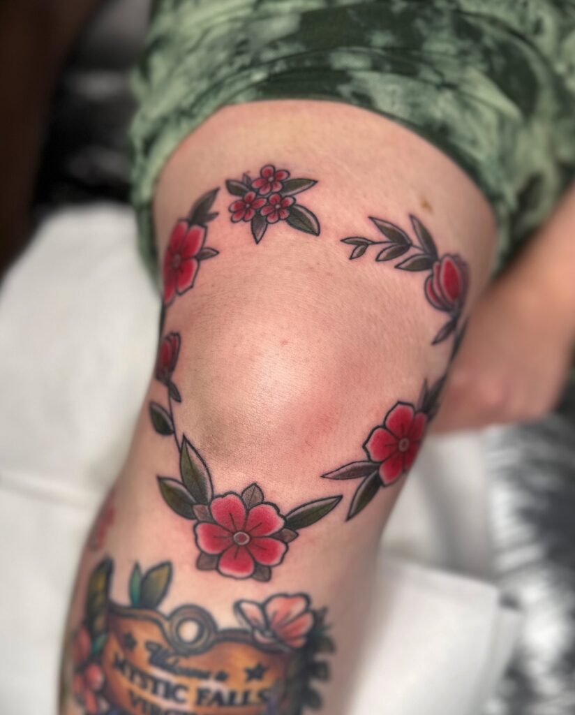 Floral Heart-Shaped Knee Frame Tattoo Design