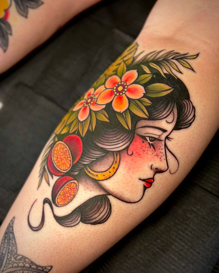 Floral Americana tattoo featuring vibrant colors Tattoo on skin