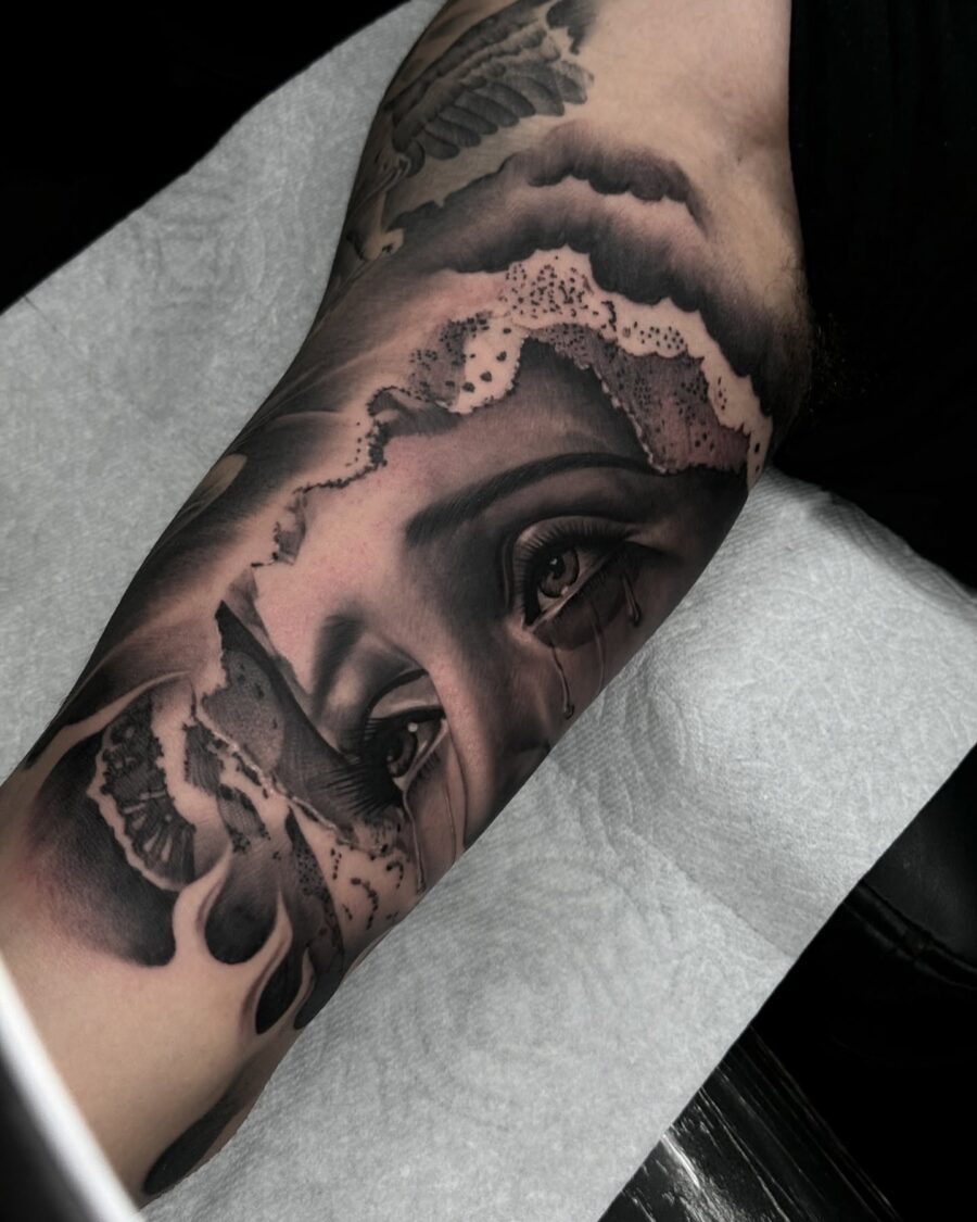 Stunning Eye Portrait Bicep Tattoo Design Tattoo on skin