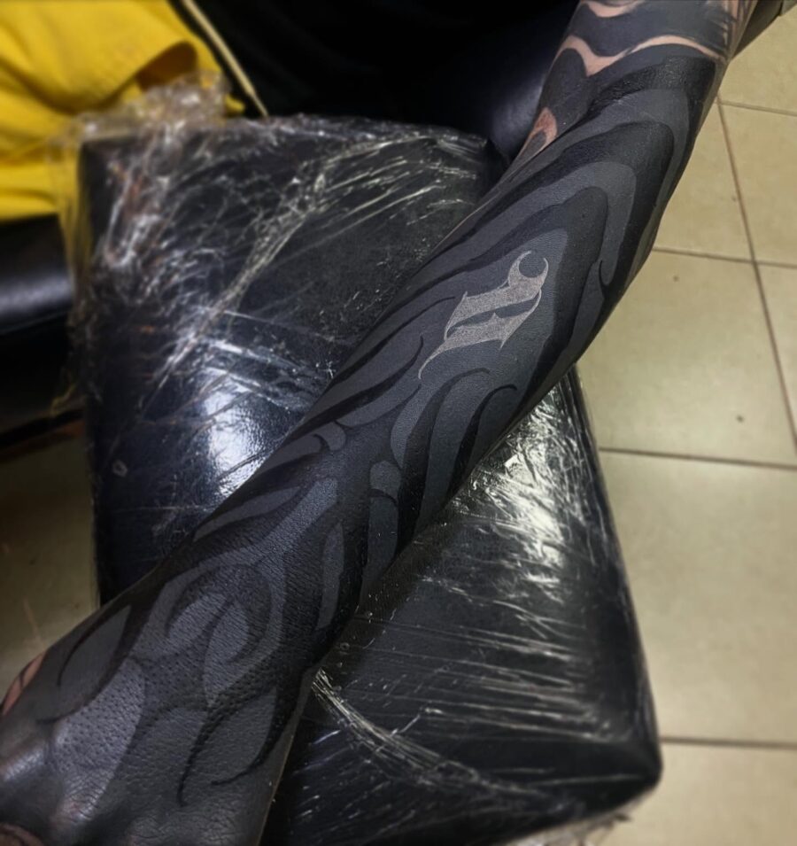 Stylish wave pattern black sleeve tattoo Tattoo on skin