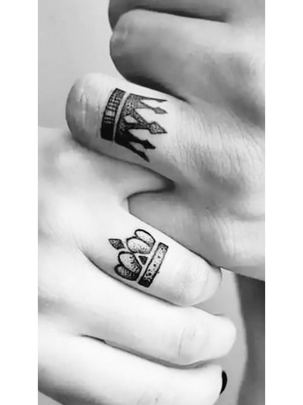 King and Queen Finger Tattoos for Married Couples Tattoo on skin