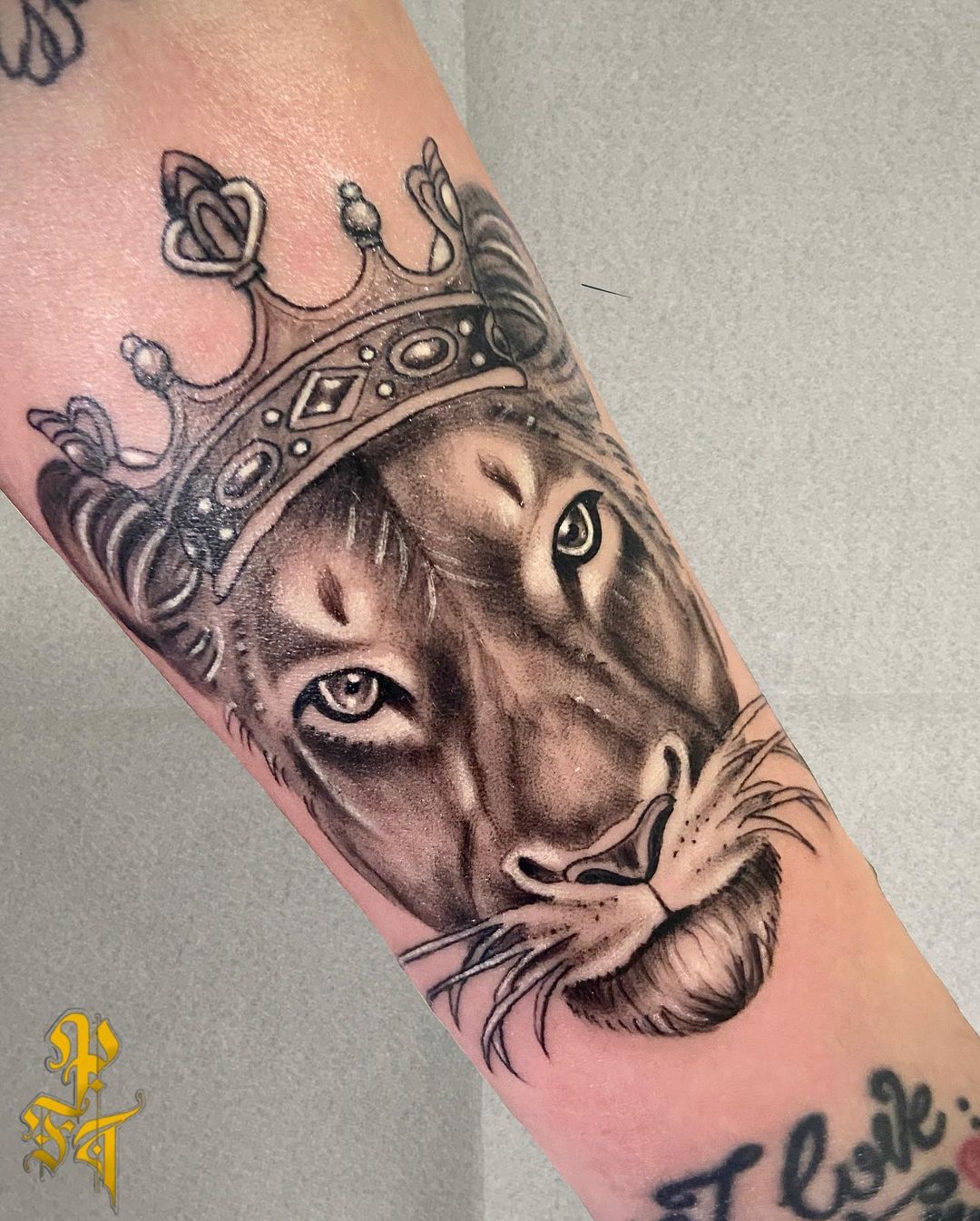 Tiger King Arm Tattoo Tattoo on skin