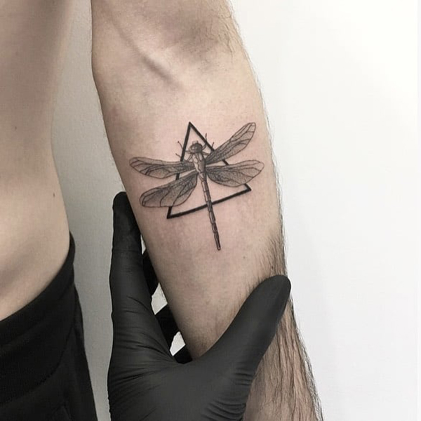 Triangular Center Dragonfly Tattoo Design for Hope Lovers Tattoo on skin