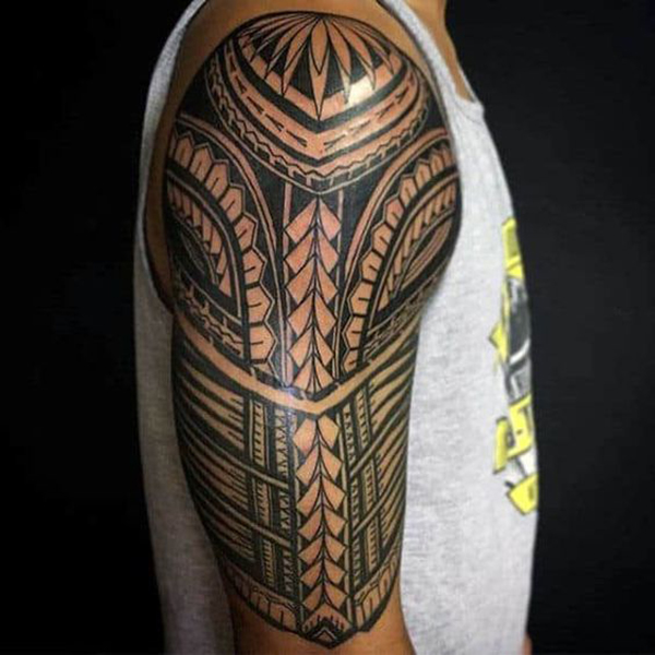 Symmetric Art Design for the Simple, Creative Ones Tattoo on skin