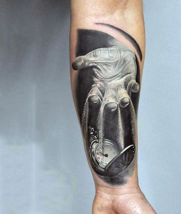 Time-Sand Tattoo for the ageless Tattoo on skin