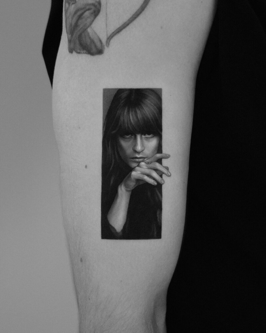 Stunning Hyper Realistic Tattoo of a Woman Tattoo on skin