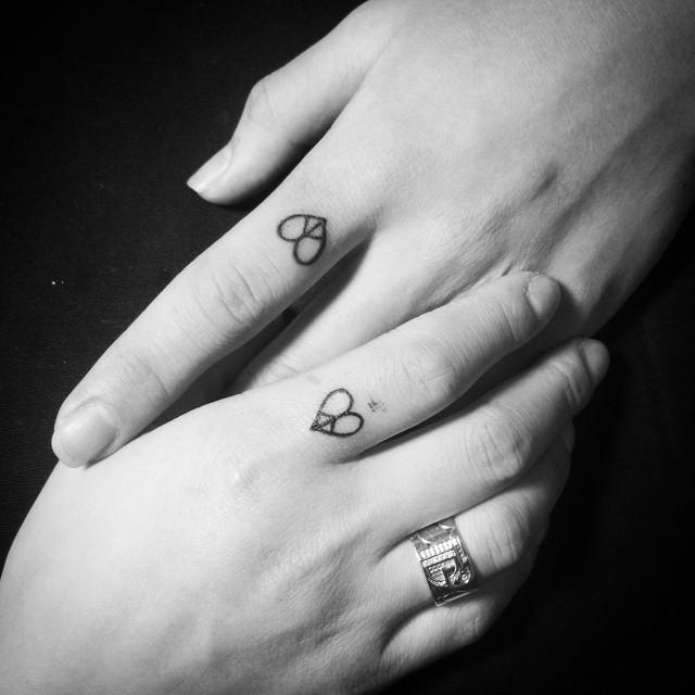 Peace and Love Finger Hearts Love Tattoo Tattoo on skin
