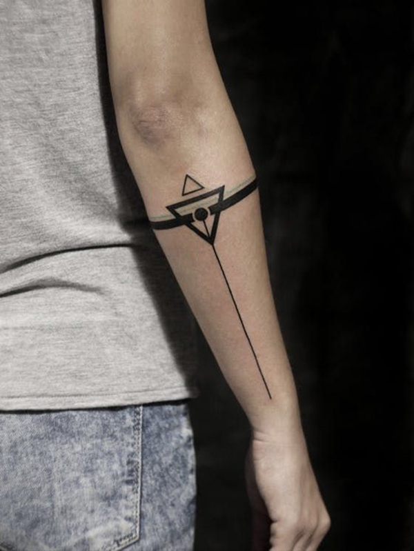 Simple Parallel Arm Band Dripping Tattoo Tattoo on skin